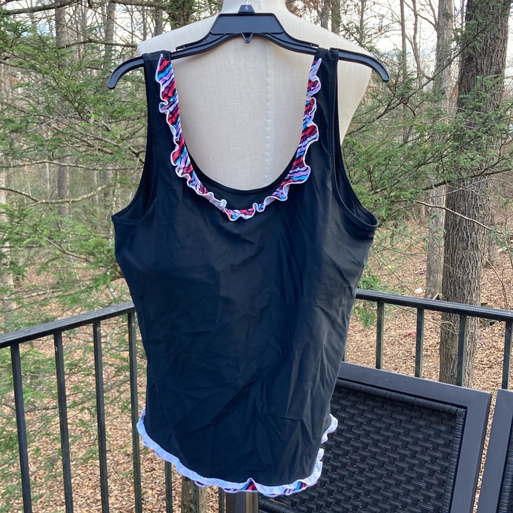 2 pc black swimsuit with colored ruffles some pulls good condition sz. XXXL